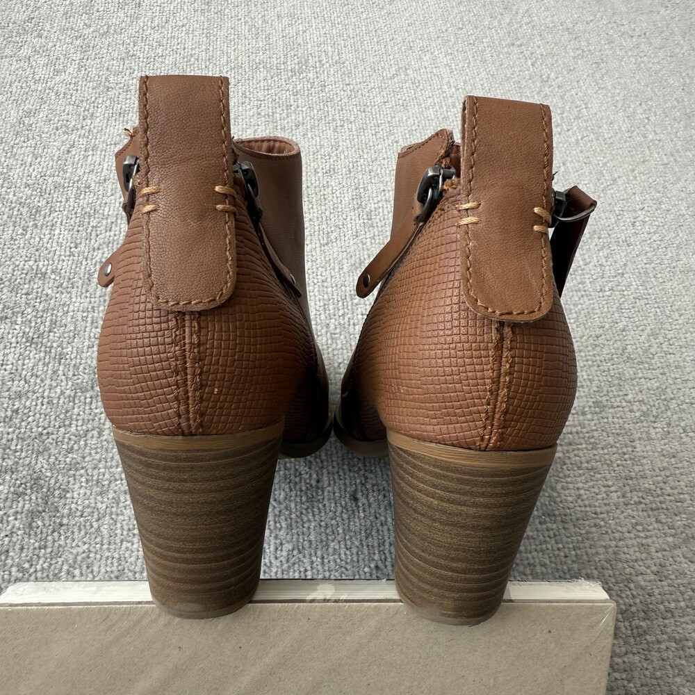 DV Boots Womens Size 8.5 Ankle Block Heel Booties Zip Textured Casual Shoes - Picture 12 of 13